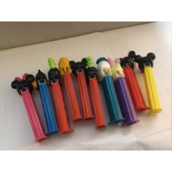 Disney Pez Dispenser lot of 10 and all are footed - Picture 6 of 6